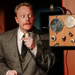 good ian with radio